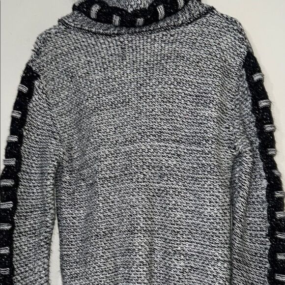 Chunky Knit Cardigan in Black and Gray with Shawl Collar - Picture 12 of 14